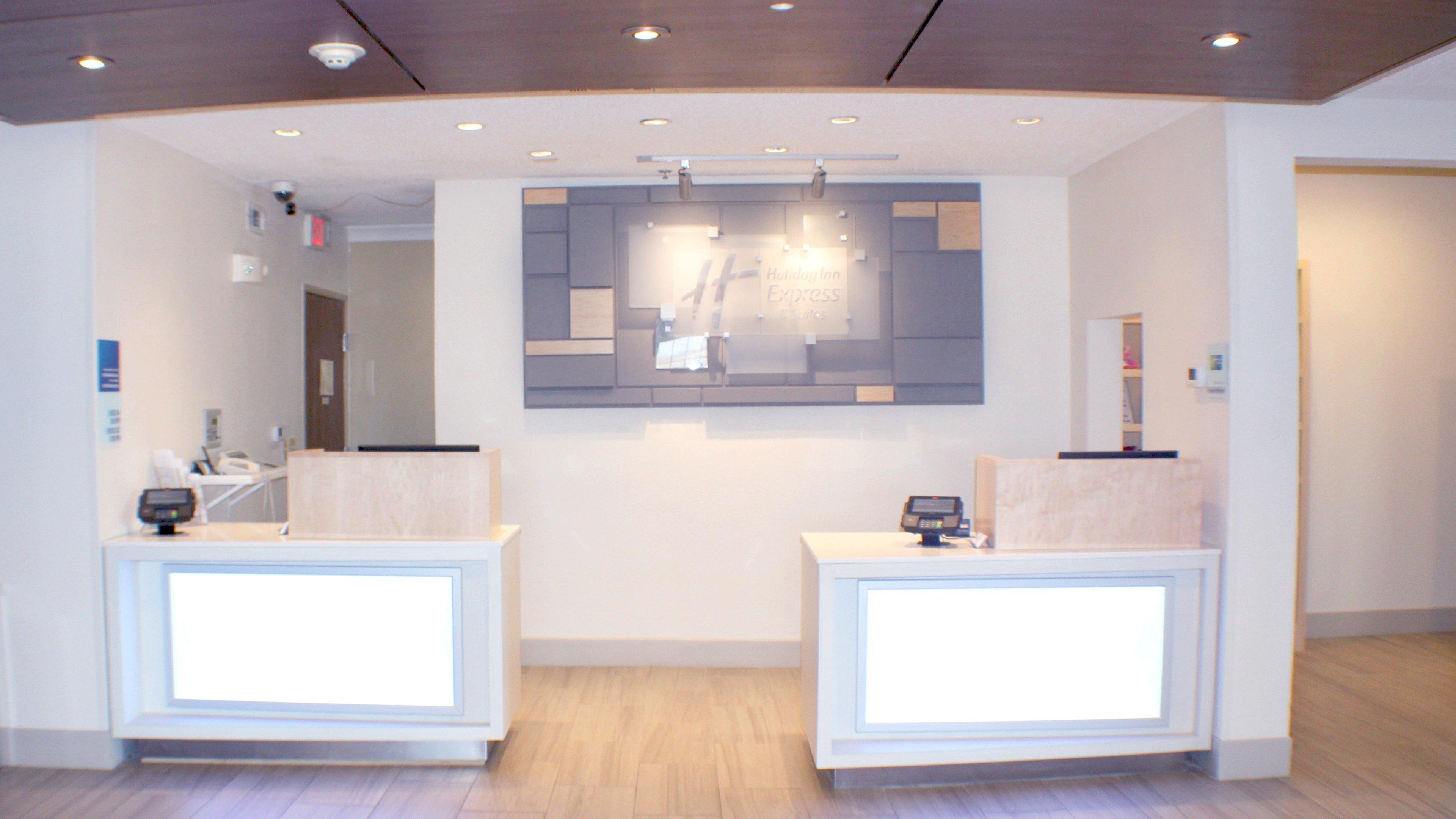 Holiday Inn Express Hotel & Suites Plainview By Ihg Bagian luar foto
